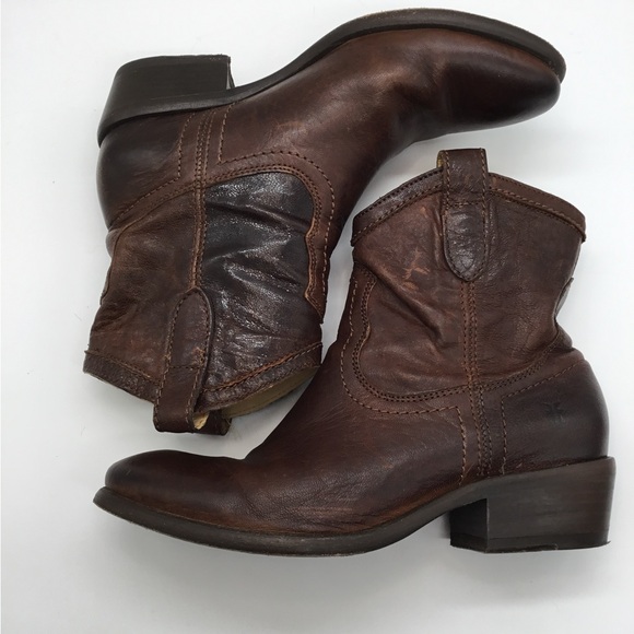 Frye Carson Western Tab Shortie Boot - Picture 7 of 10